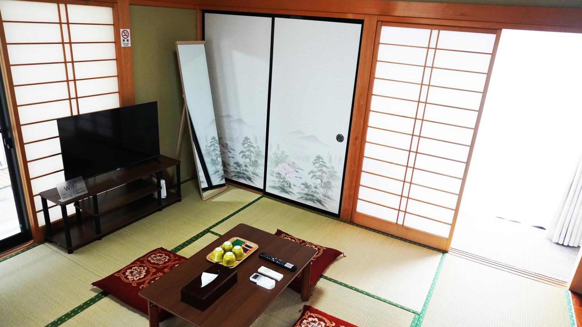 富士山を眺められる宿 ゲストハウス花水木 Nishikatsura ภายนอก รูปภาพ